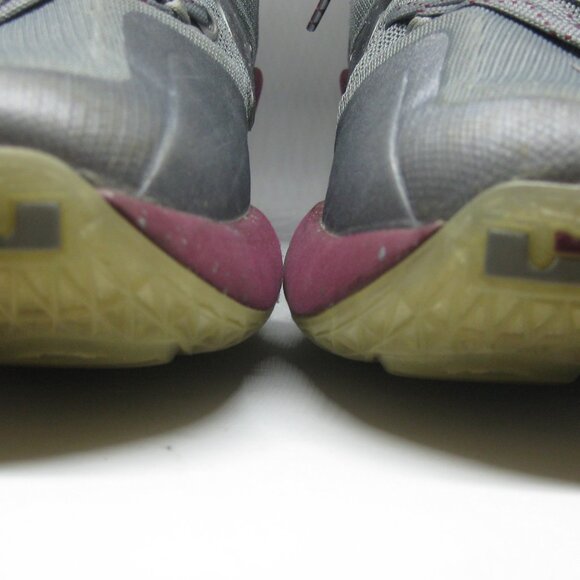 Lebron James 13 XIII Opening Night, limited edition high tops, size 8.5 - Picture 3 of 10